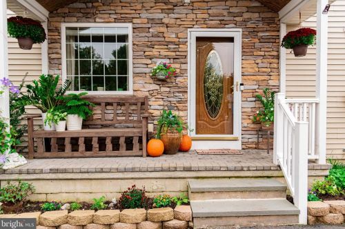 1004 Foulk Rd, Wilmington, DE 19803-3113