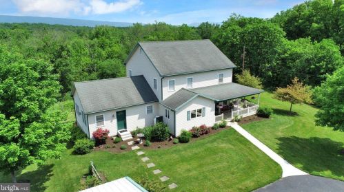 2111 Mountain Rd, North Newton, PA 17241-9682