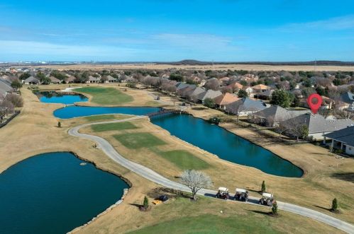 9504 Orangewood Trl, Denton TX 76207-8624 exterior