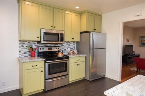 1983 Olivet Rd, Santa Rosa CA  95401-3810 exterior