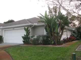 3462 Horse Creek Cir, Melbourne, FL 32935-7401