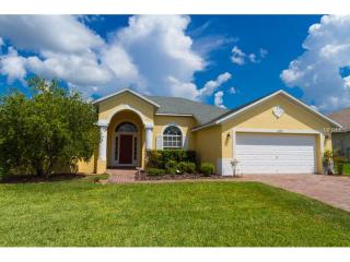 1003 Dolcetto Dr, Davenport, FL 33897-4492
