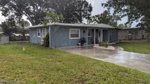 1860 Smith Dr, Titusville, FL 32780-3923