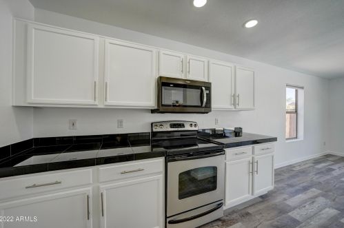 5116 Peak View Rd, Cave Creek, AZ 85331-3385