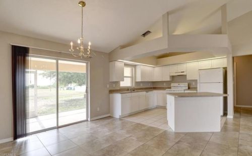 1822 6 Ave, Cape Coral FL  33909-9215 exterior