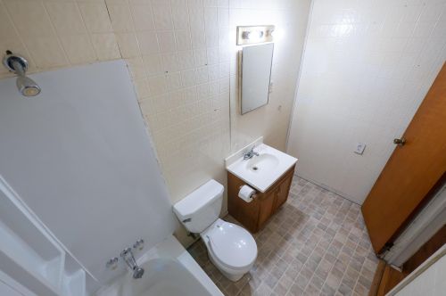 3065 Schell Dr, Marion OH  43302-8754 exterior