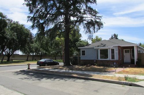 334 Forhan St, Long Beach, CA 90805-2245