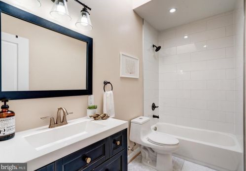 401 Delafield Pl, Washington DC  20011-6112 exterior