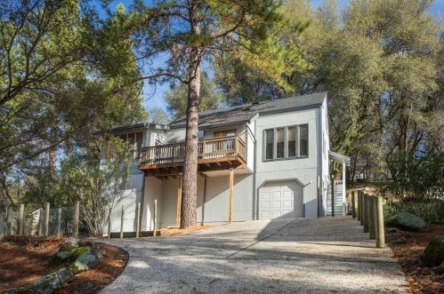 12823 Greenbrook Loop, Lake Wildwood, CA 95946-9609