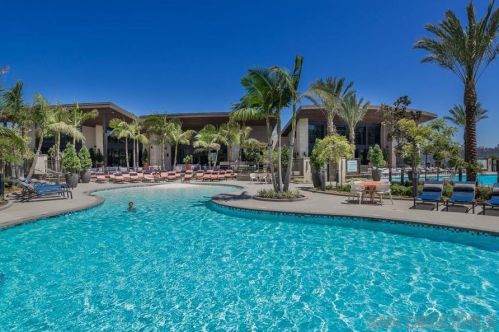 7870 Civita Blvd, San Diego CA 92108-5123 exterior