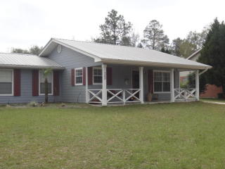 765 Phillips Dr, Freeport, FL 32439-6162