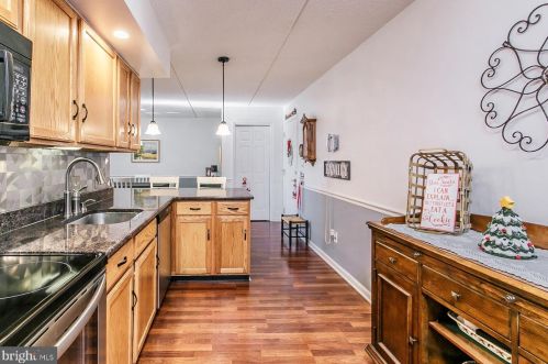 124 Brandon Rd, Norristown PA  19403-3394 exterior