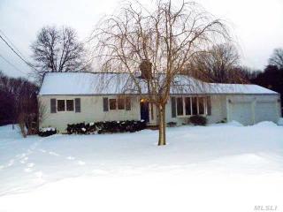 50 Norwood Rd, Northport, NY 11768-3508
