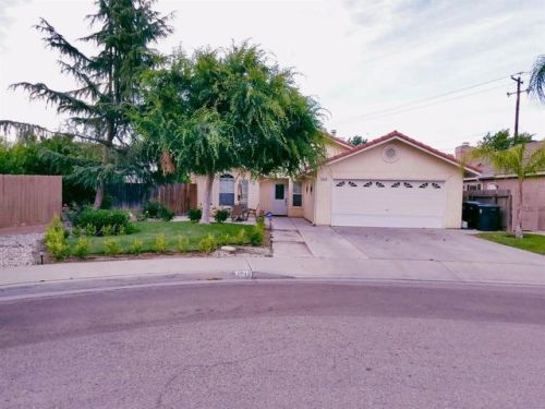 3018 D St, Conejo CA  93662-2902 exterior
