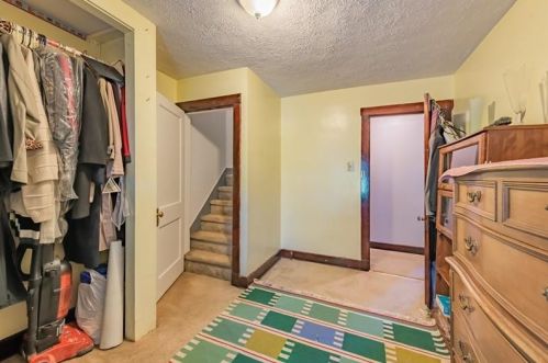 238 21st Ave, Whitaker PA  15120-2524 exterior