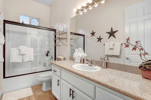 49527 Wayne St, Indio CA  92201-9752 exterior