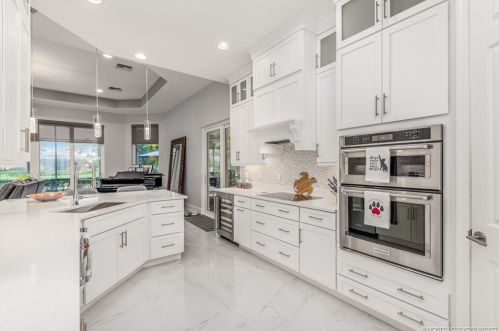 8801 One Putt Pl, Fort Pierce FL  34986-3068 exterior