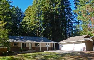 1498 Fox Farm Rd, Westhaven, CA 95570-9798