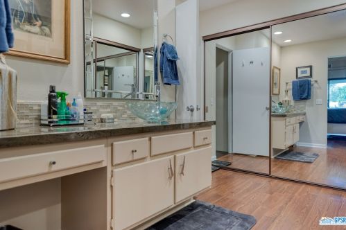 422 Forest Hills Dr, Rancho Mirage CA  92270-1459 exterior