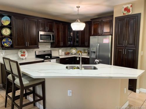 16648 36th St, Hollywood FL  33027-4505 exterior