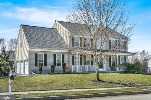 1111 Springwood Ln, Collegeville, PA 19426-2881