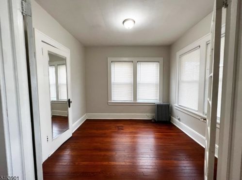 59 Centre St, Nutley NJ  07110-3726 exterior