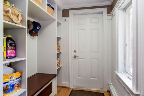 53 Paul St, Bristol CT  06010-5578 exterior