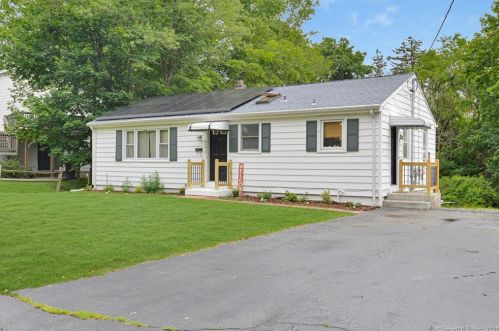 53 Spring Ln, Milford CT  06460-3209 exterior