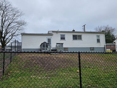 1506 Herrick St, New Castle, PA 16101-8531