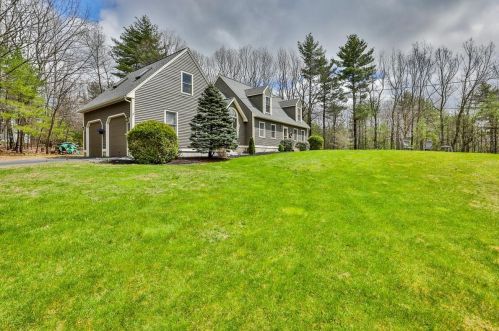 3 Mcdaniels Dr, Brookline, NH 03033-2497