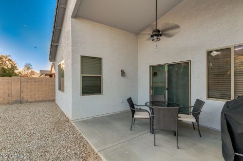 1637 Vineyard Plains Dr, Queen Creek AZ  exterior
