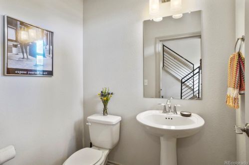 1313 Jackson St, Denver CO  80210-2535 exterior