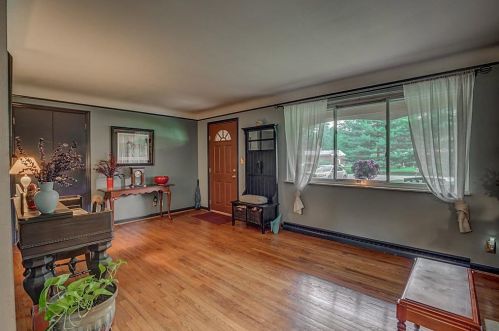 1205 Teakwood Dr, Milford, OH 45150-2142