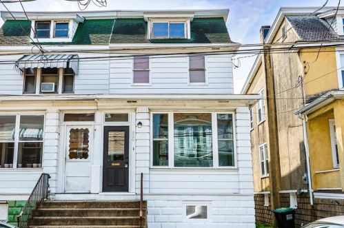 426 Hess St, Schuylkill Haven PA  17972-1118 exterior