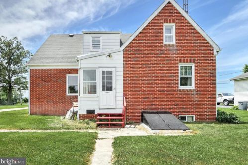 1315 Old Harrisburg Rd, Gettysburg, PA 17325-8148