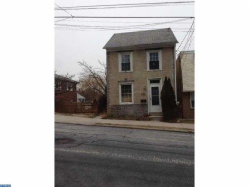 529 Prospect St, Norristown, PA 19405-1534