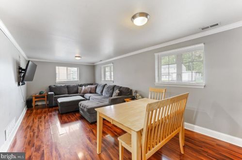 14 Tara Dr, New Castle DE  19720-4068 exterior