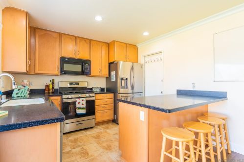 10932 Worthing Ave, San Diego, CA 92126-2143