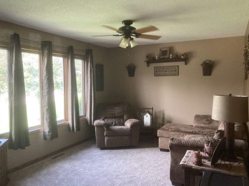 211 Dawnee St, Tomah, WI 54660-2839
