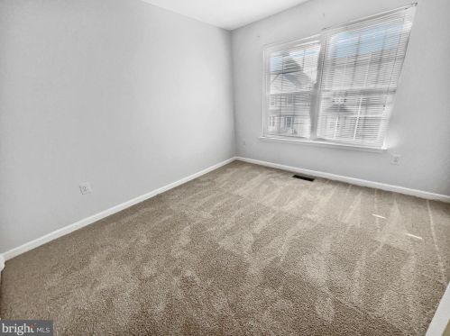 2449 Sugar Mill Way, Herndon VA  20171-3069 exterior