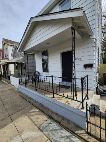1720 Garrard St, Covington, KY 41014-1431
