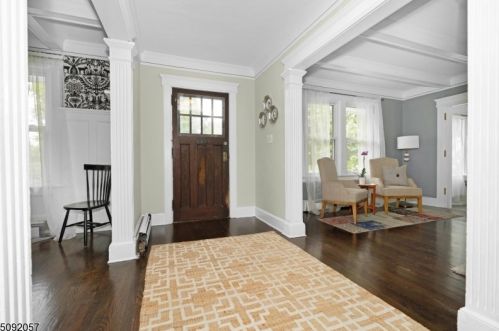 147 Linden Ave, Glen Ridge, NJ 07028-2129