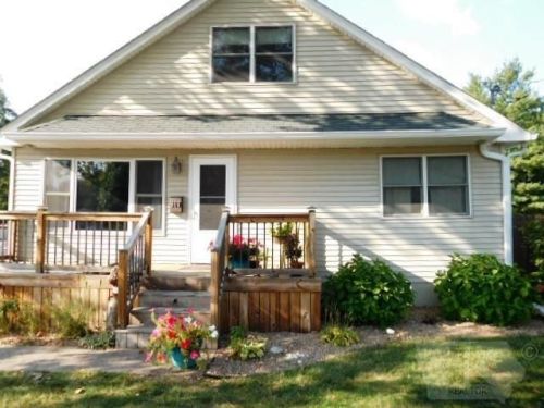 909 Williams St, Cliffland, IA 52501-4923