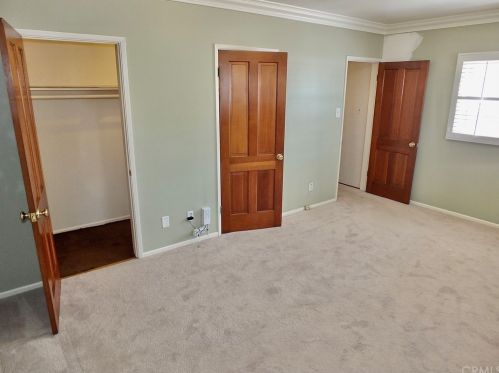 2610 Kansas Ave, South Gate CA 90280-4021 exterior