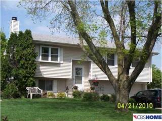 13204 Cooper St, Omaha, NE 68138-4306