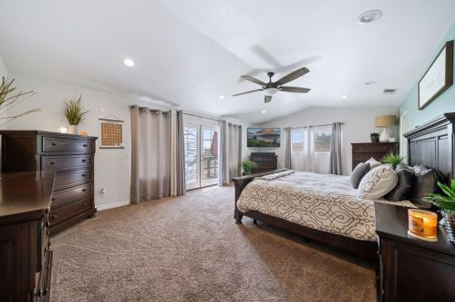 4400 Golden Ave, San Bernardino CA  92404-1555 exterior