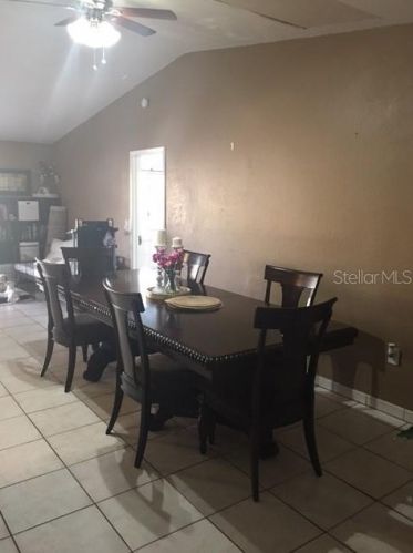 1111 Alicante Ave, Orlando, FL 32807-2814