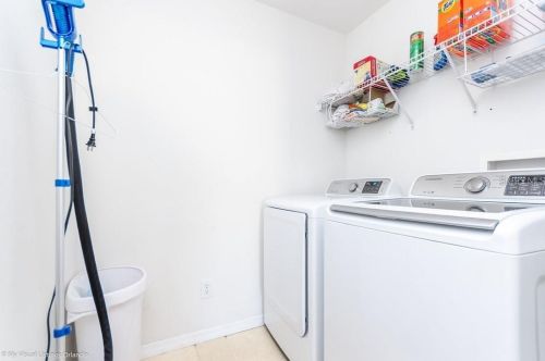 3009 Auriga Dr, Orlando FL  32828-9369 exterior