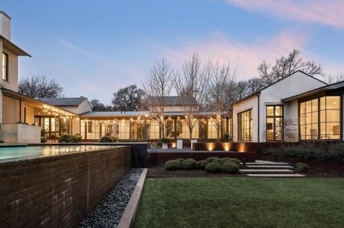 4722 Cherokee Trl, Dallas TX  75209-1918 exterior