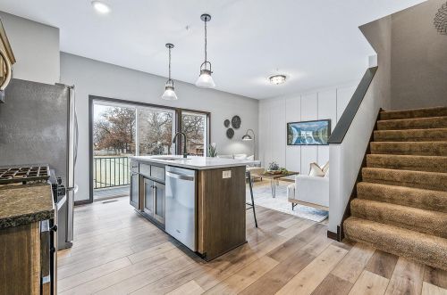 10259 3rd St, Minneapolis, MN 55434-4500